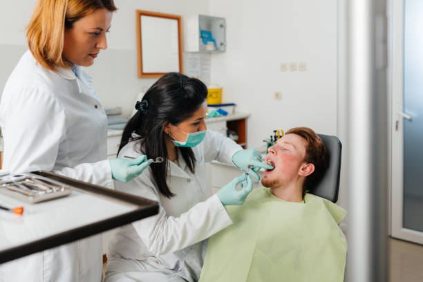 Best Emergency Dental Clinic in NE